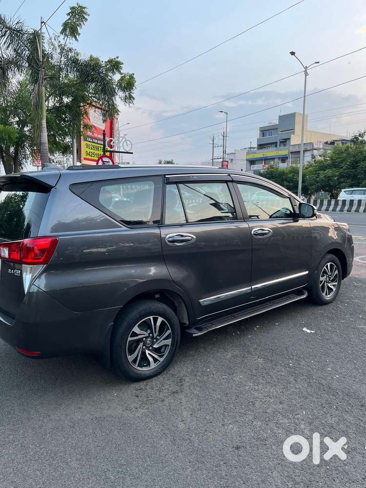 Toyota Innova Crysta 2.4 G Mt 8s, 2021, Diesel