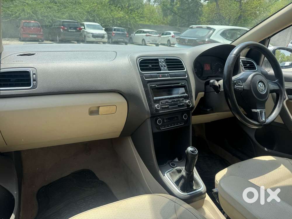 Volkswagen Vento 2010-2013 Diesel Highline, 2012