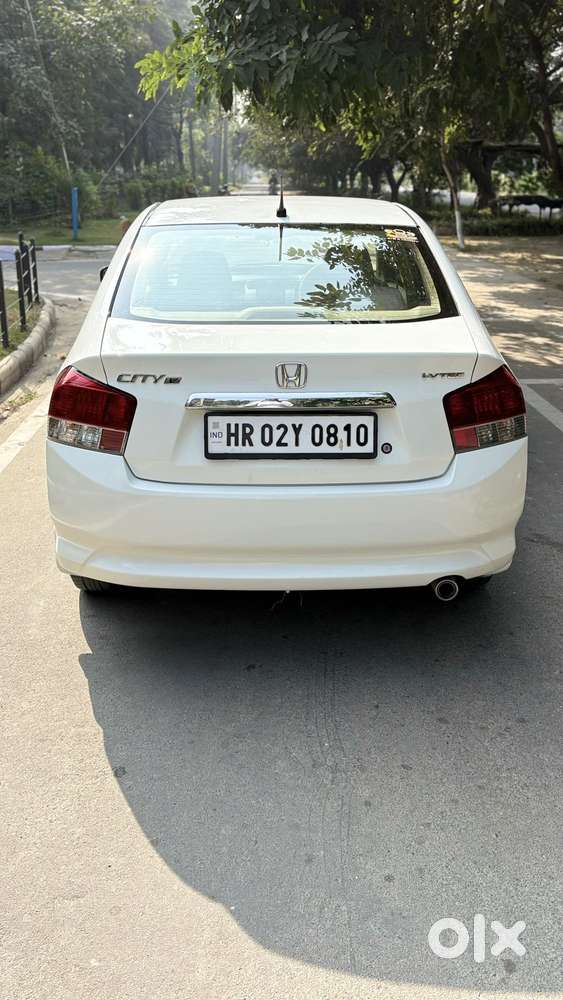Honda City V Inspire, 2011, Petrol