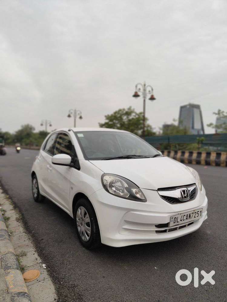 Honda Brio, 2013