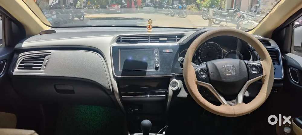 Honda City 2017 Diesel 28.5 Kmpl Mileage Fully Modified