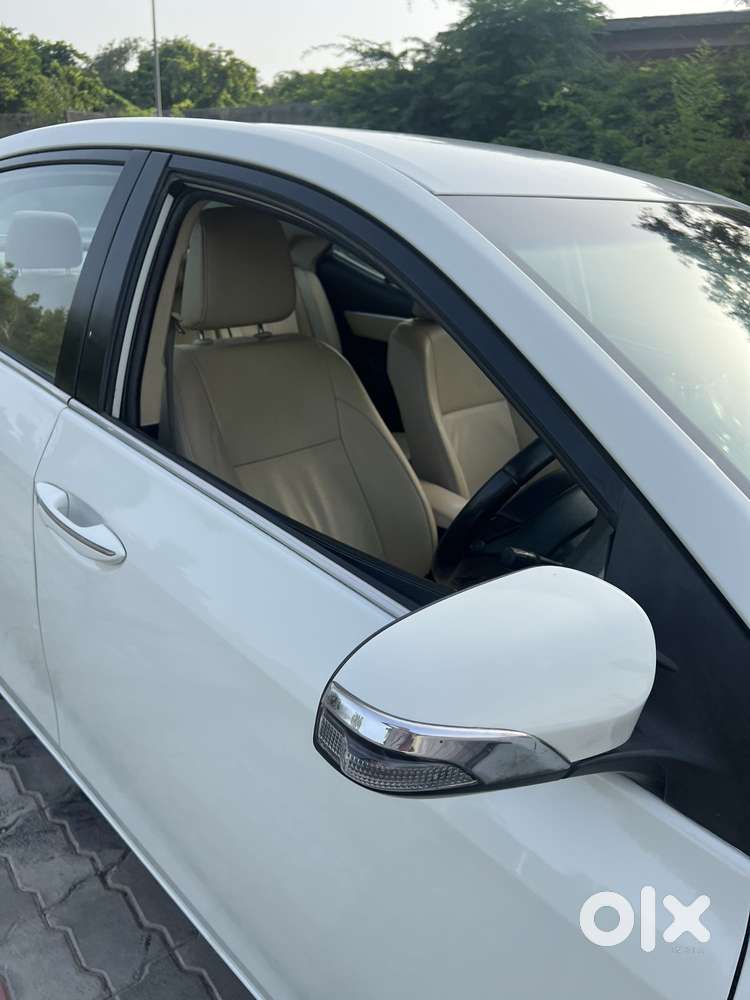 Toyota Corolla Altis 1.8 Gl, 2017, Petrol