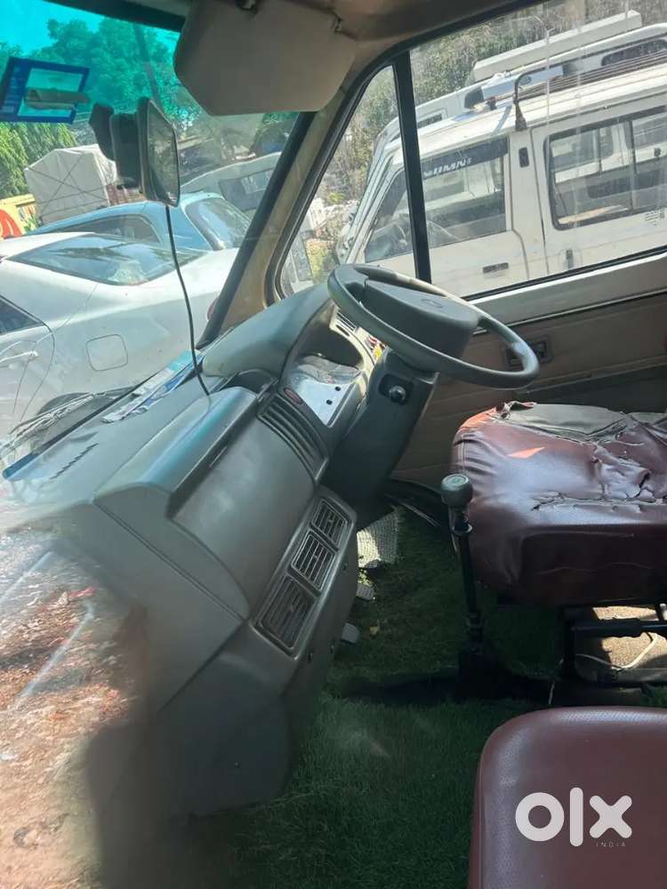Tata Winger Deluxe 2019