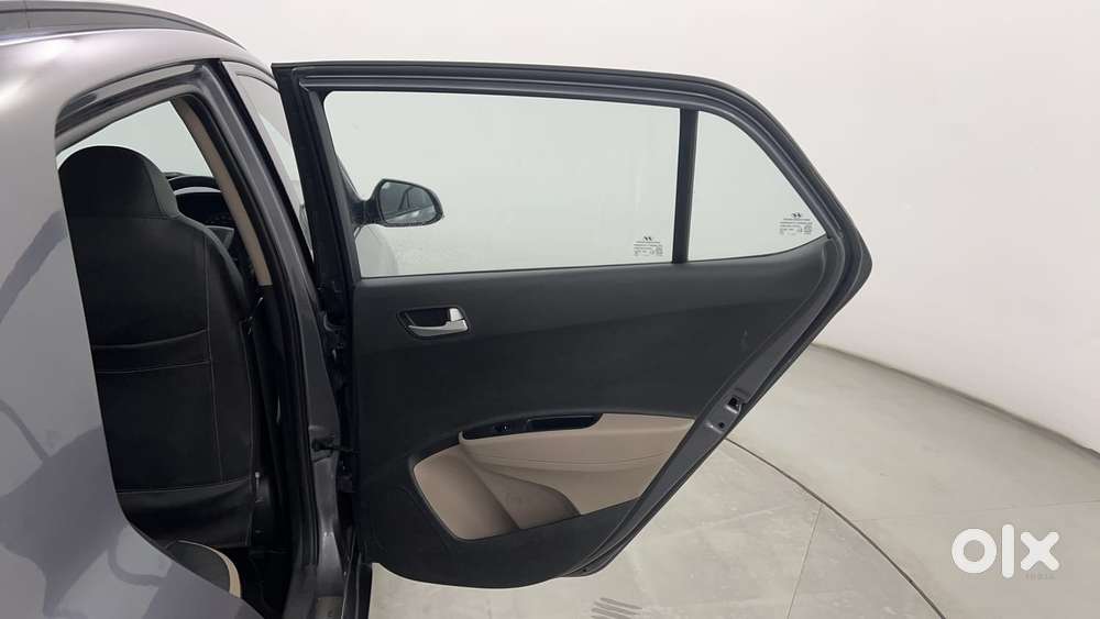 Hyundai Grand I10 1.2 Kappa Sportz, 2016, Petrol