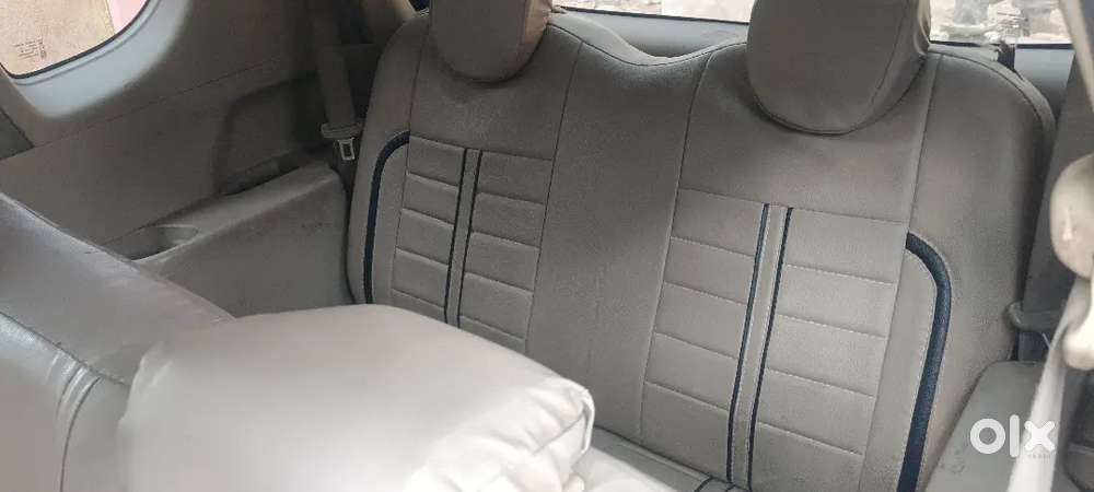 Maruti Suzuki Ertiga 2015 Diesel 215000 Km Driven