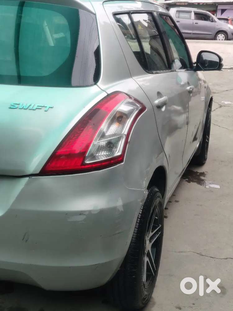 Maruti Suzuki Swift 2012 Car