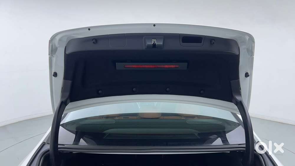 Mercedes-benz C-class 1.5 C 200, 2024, Petrol