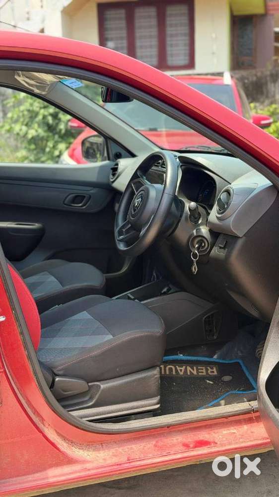 Renault Kwid 1.0 Rxt (o) Easy-r, 2021, Petrol
