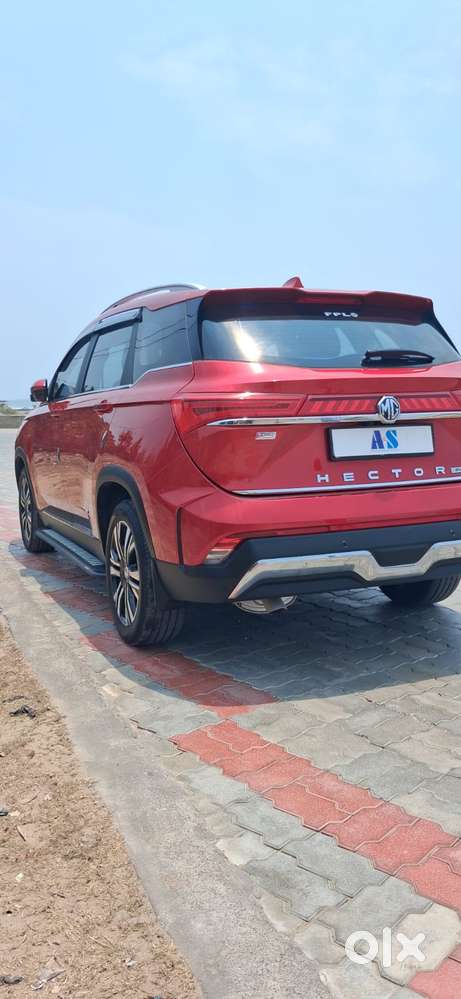 Mg Hector Plus Savvy Pro 1.5 Turbo Petrol Cvt 6 Str Dual Tone, 2026,..
