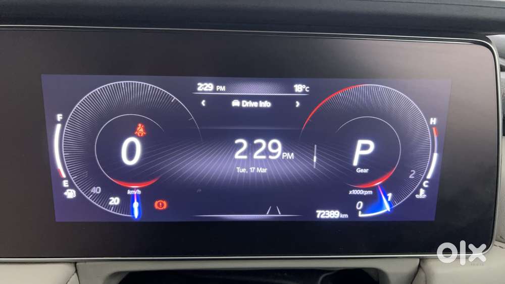 Mahindra Xuv700 2.0 Ax 7 Petrol At Luxury Pack Str, 2022, Petrol