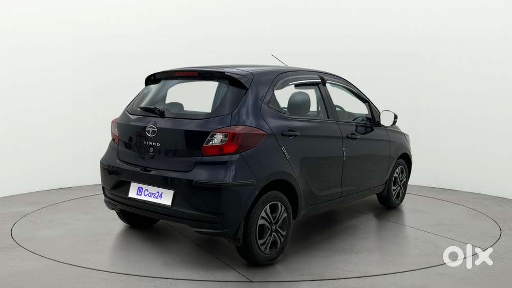 Tata Tiago 1.2 Revotron Xza, 2022, Petrol