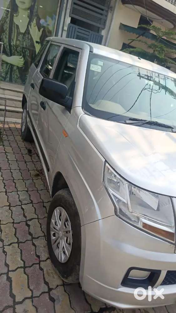 Mahindra Tuv 300 Plus 2018 Diesel Well Maintained