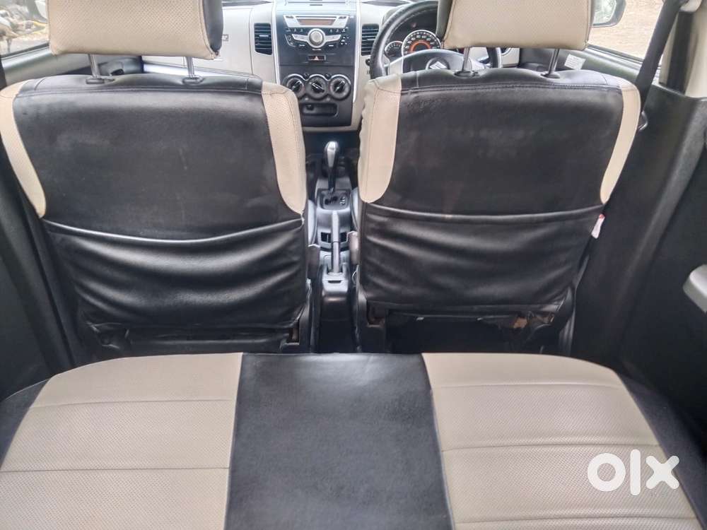 Maruti Suzuki Ertiga Vxi At Petrol, 2016, Petrol