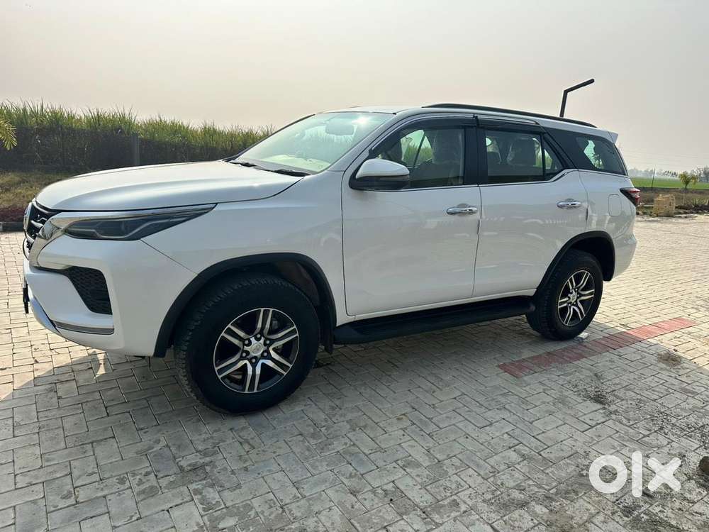 Toyota Fortuner 3.0 4x2 Automatic, 2023, Diesel