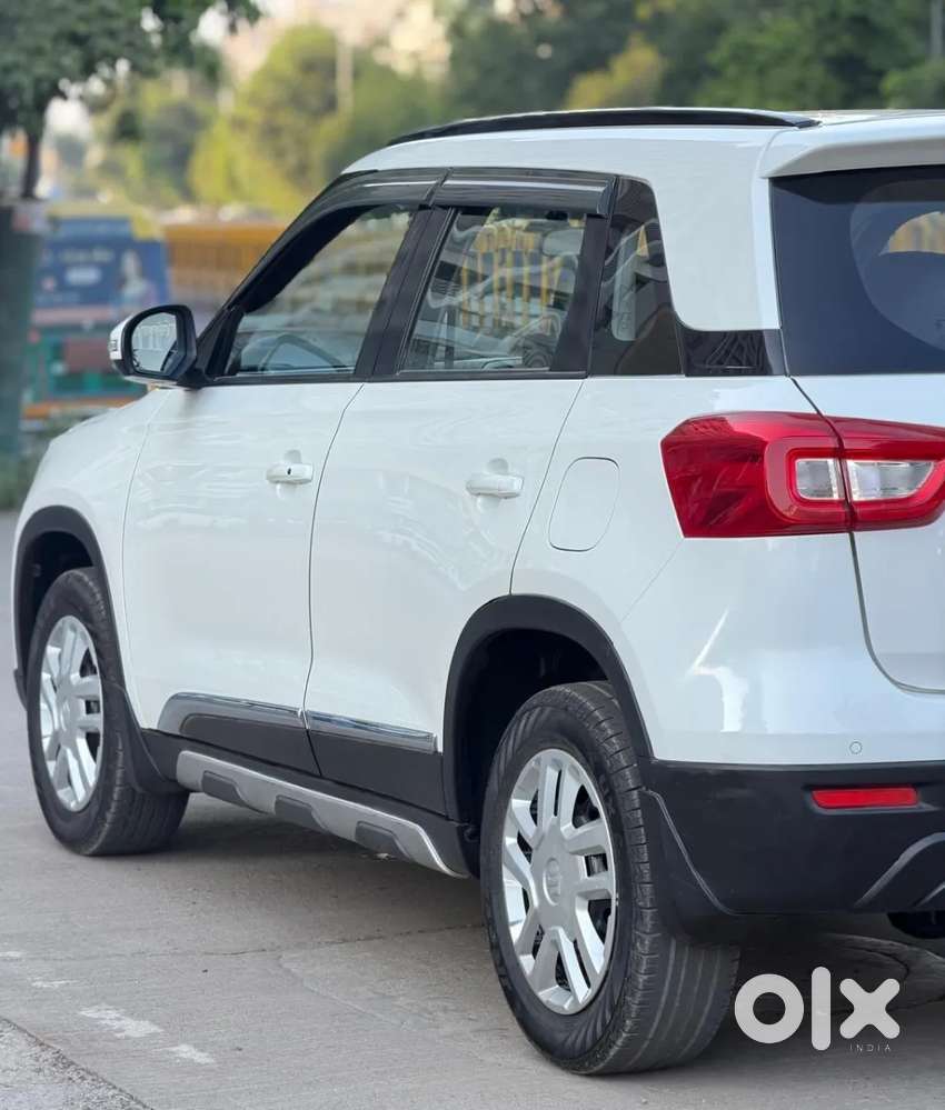 Maruti Suzuki Brezza Vxi S-cng, 2023, Cng & Hybrids