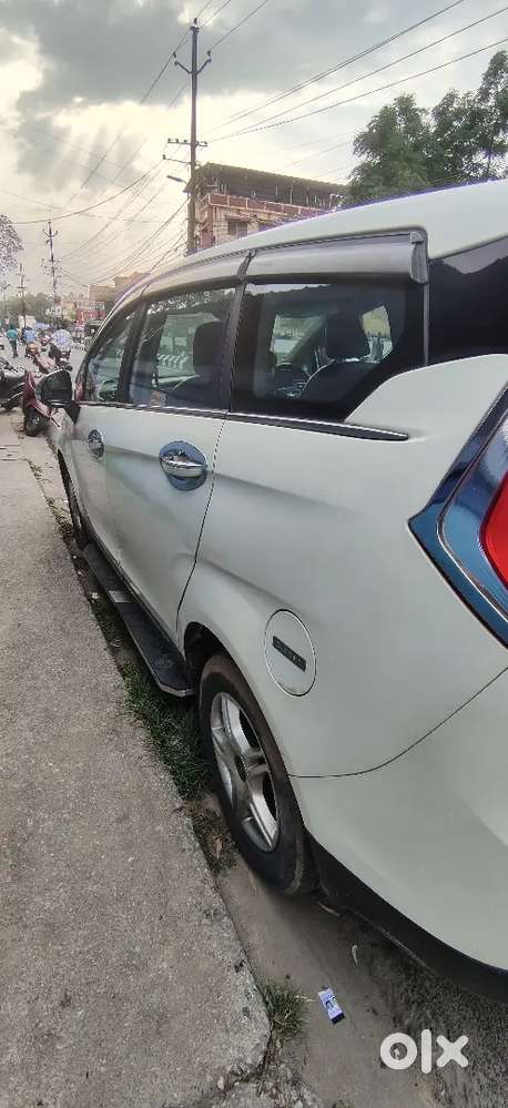Mahindra Marazzo 2018 Diesel 71000 Km Driven