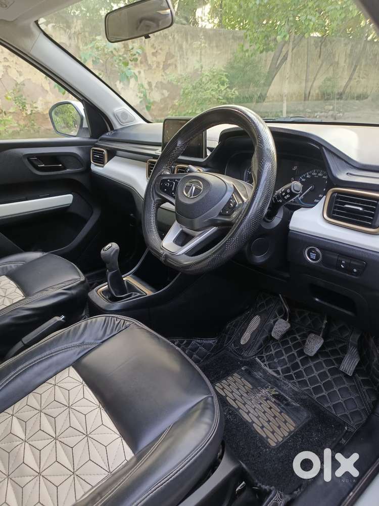 Tata Punch Camo Accomplished Mt, 2022, Petrol