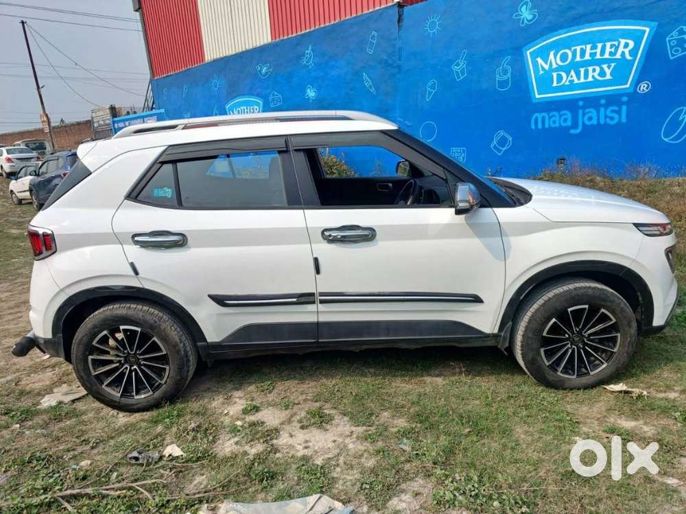 Hyundai Venue S Plus Mt 1.2 Kappa, 2021, Petrol