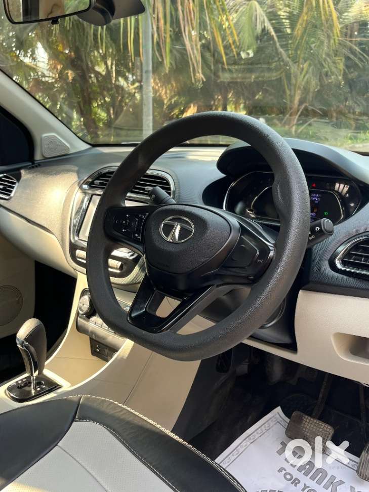 Tata Tigor Xza Plus, 2023, Petrol
