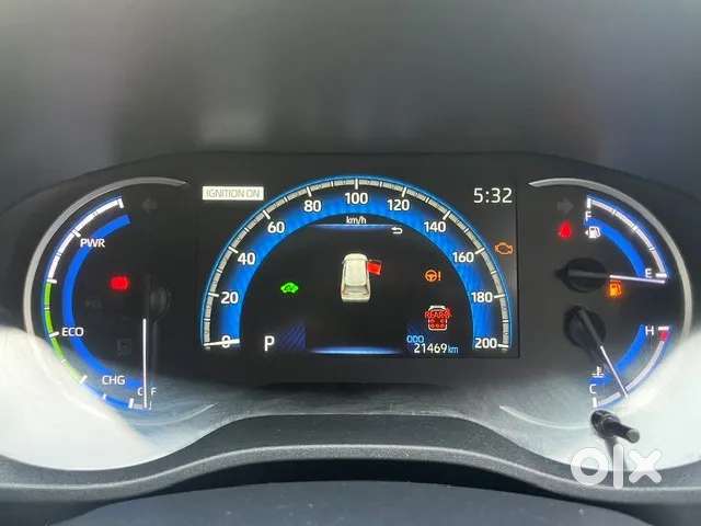 Toyota Innova Hycross 2.0 Zx Hybrid 7 Str, 2024, Petrol
