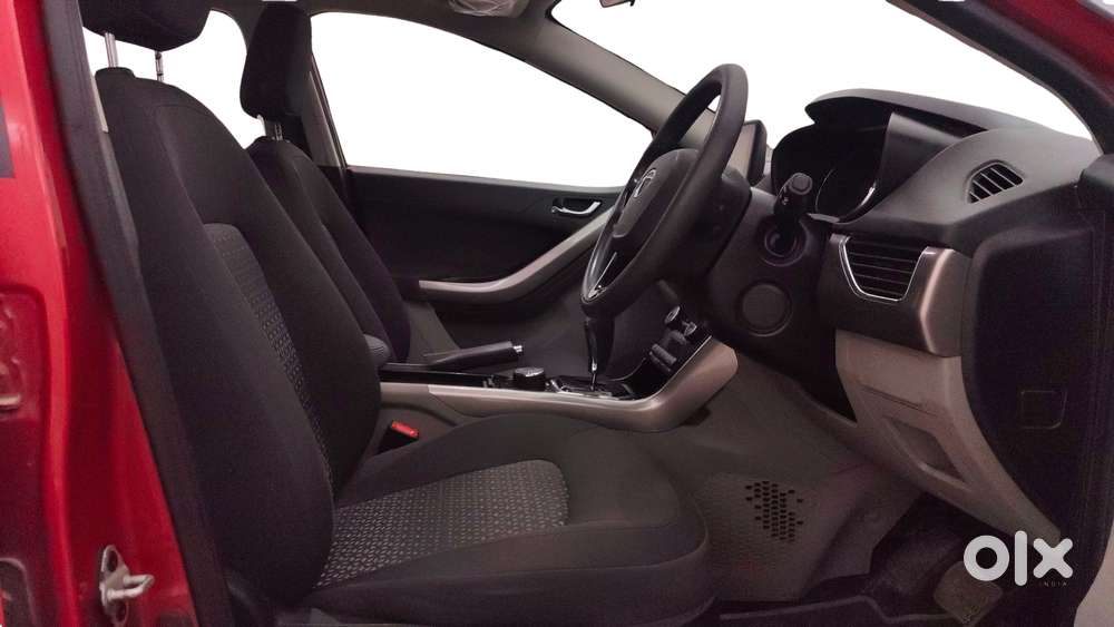 Tata Nexon 1.2 Revotron Xza Plus Dualtone, 2019, Petrol