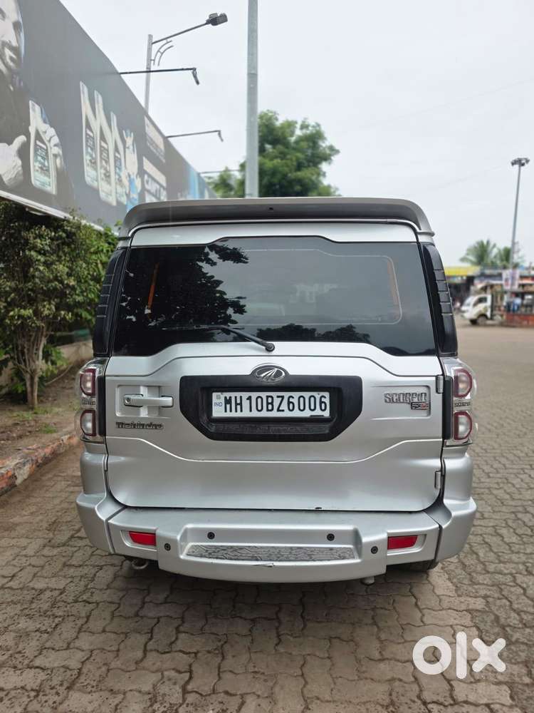 Mahindra Scorpio S10 8 Seater, 2016, Diesel