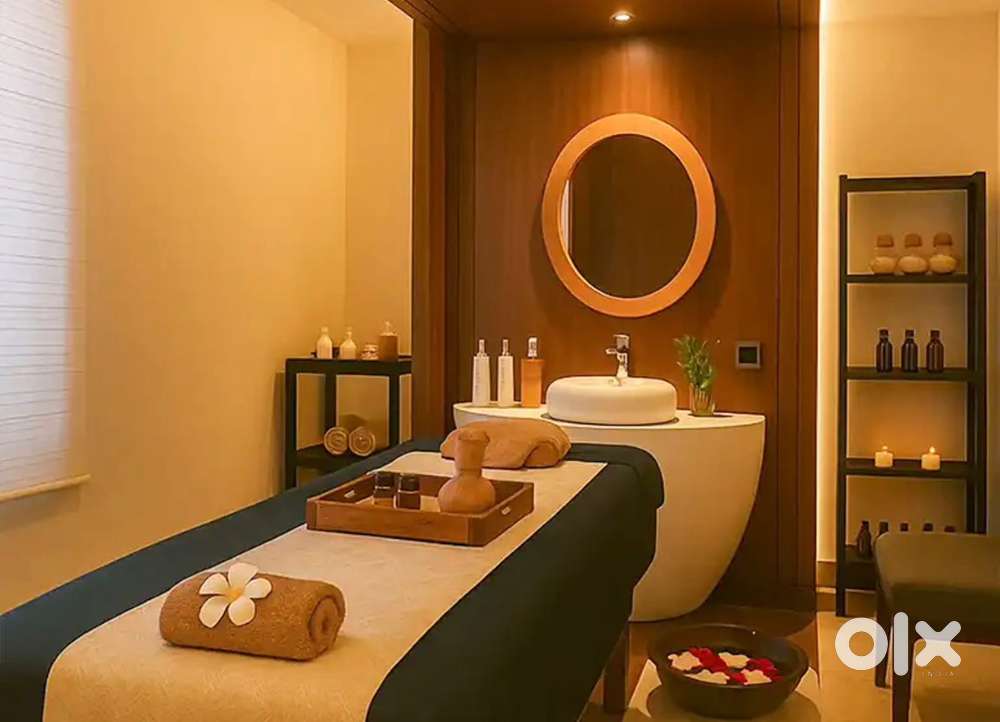 Female spa and beuty therapist