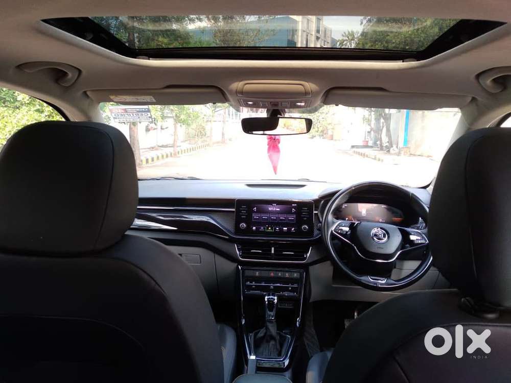 Skoda Kushaq 1.0 Tsi Style At, 2023, Petrol