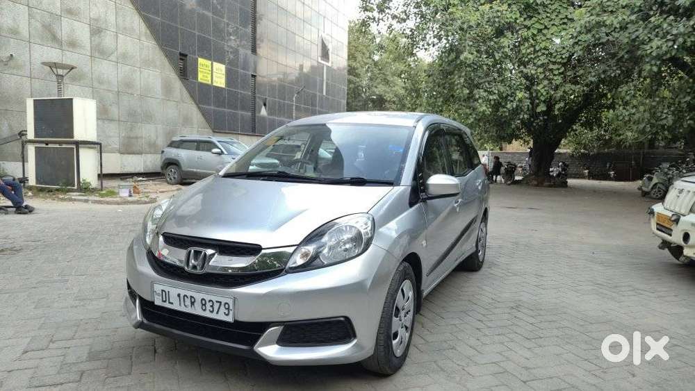 Honda Mobilio 1.5 S I-vtec Mt, 2016, Petrol