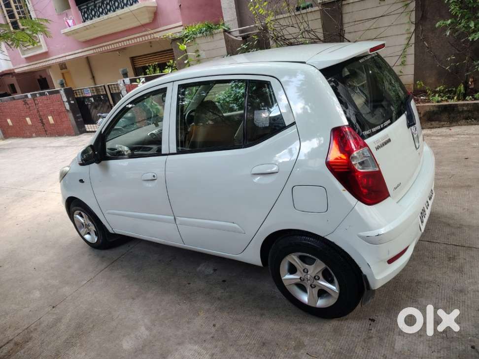 Hyundai I10 Sportz At, 2010, Petrol