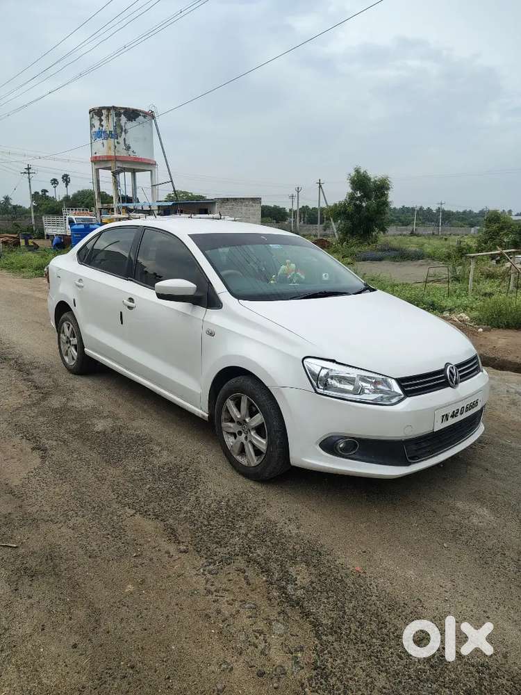 Volkswagen Vento 1.6 Highline Plus 2012