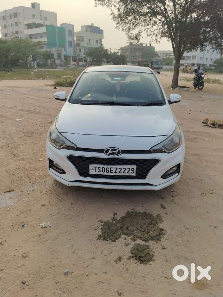 Hyundai I20 Sportz Plus Cvt, 2020, Petrol