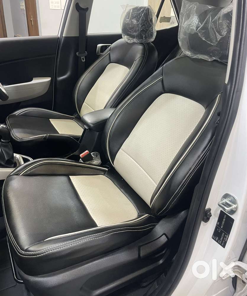 Hyundai Venue S (o) 1.2 Petrol Knight Edition, 2024, Petrol