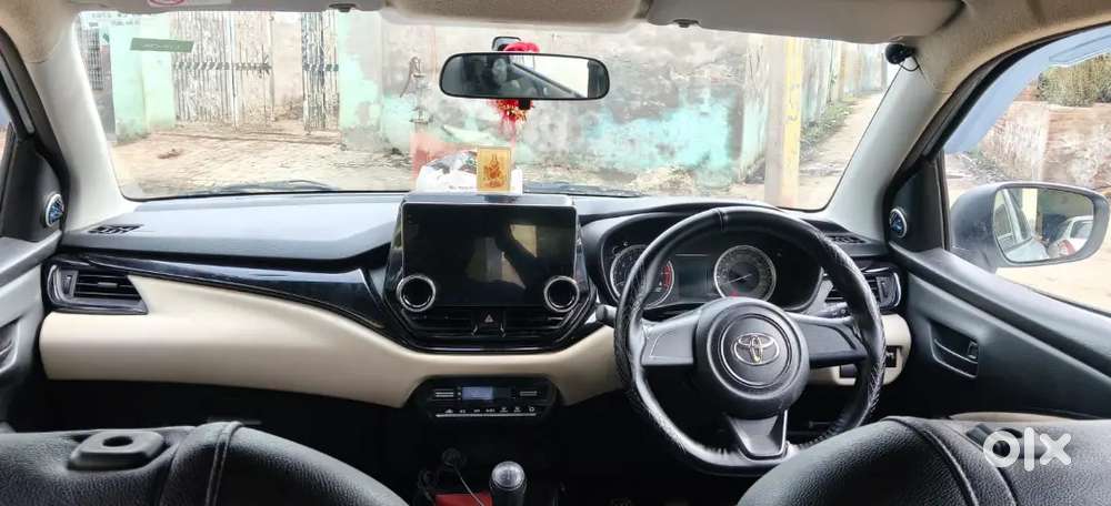 Toyota Glanza 1.2 Petrol 2025