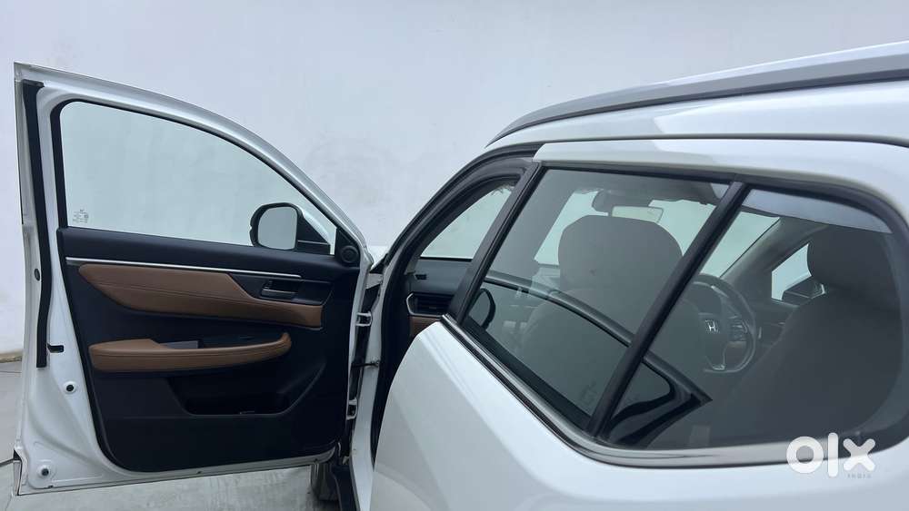 Honda Elevate Zx Cvt, 2023, Petrol