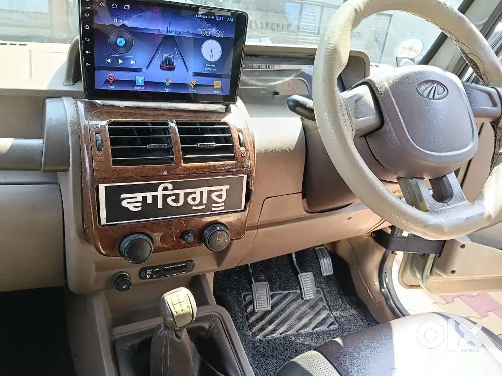 Mahindra Bolero 2012