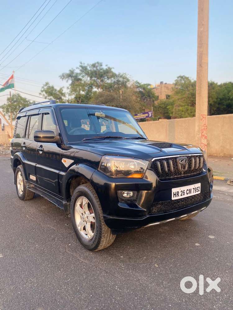 Mahindra Scorpio S10, 2015, Diesel