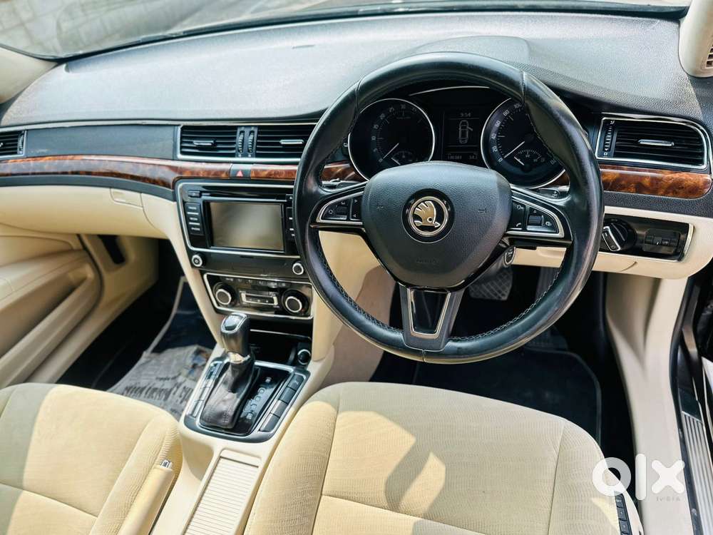 Skoda Superb 2.5 Elegance Tdi At, 2015, Diesel