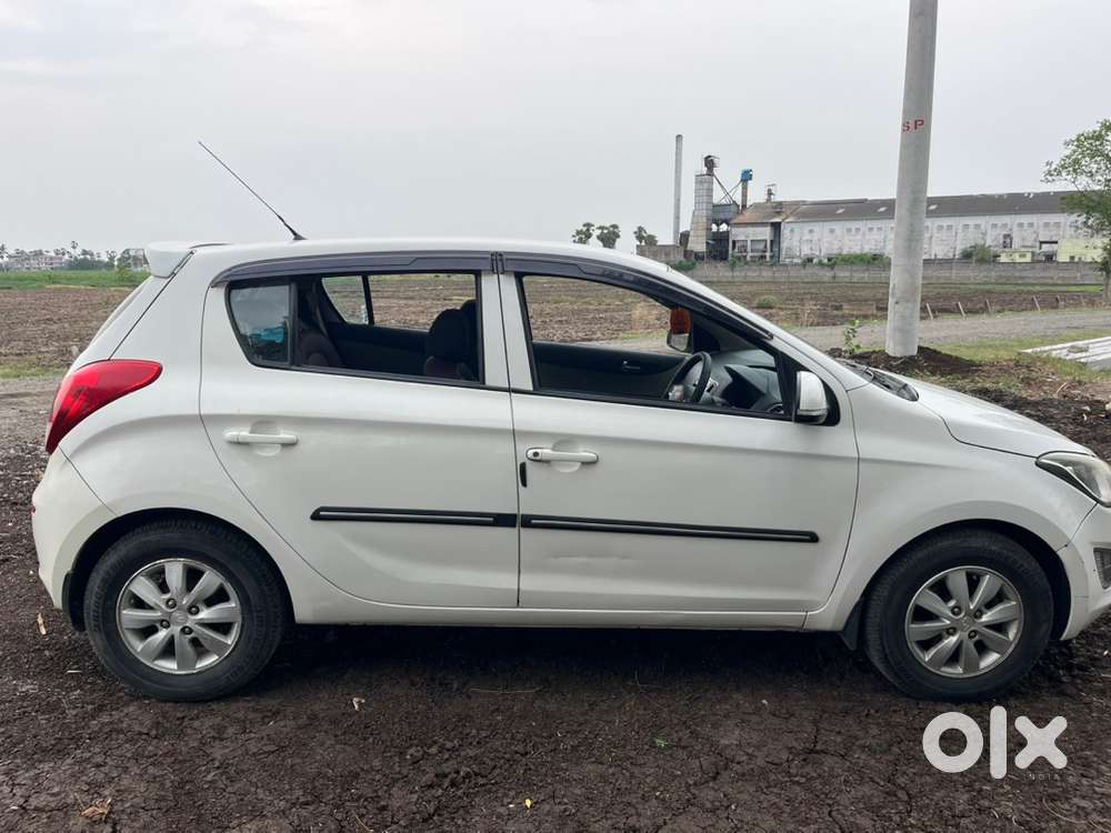 Hyundai Car Manual 2013