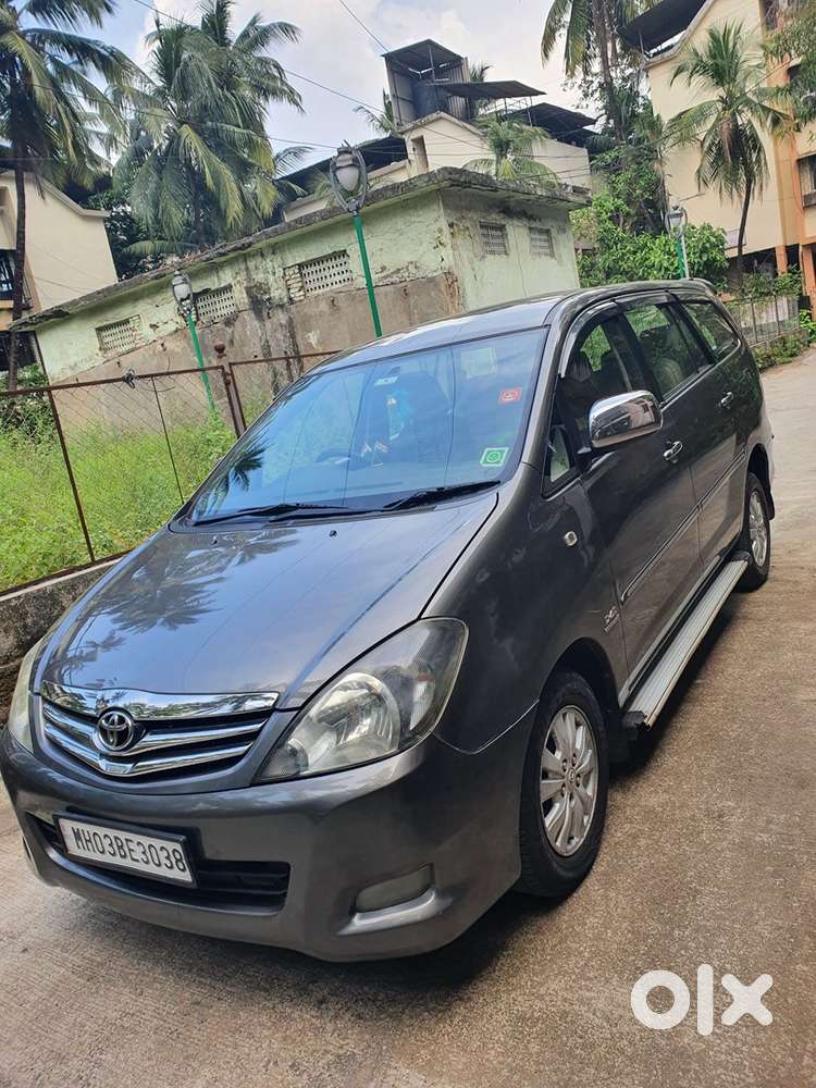 Toyota Innova 2012 Diesel Well Maintained