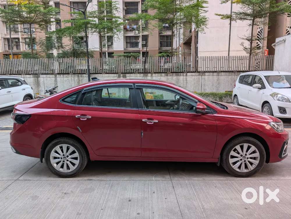 Volkswagen Virtus 2025 Petrol 10601 Km Driven