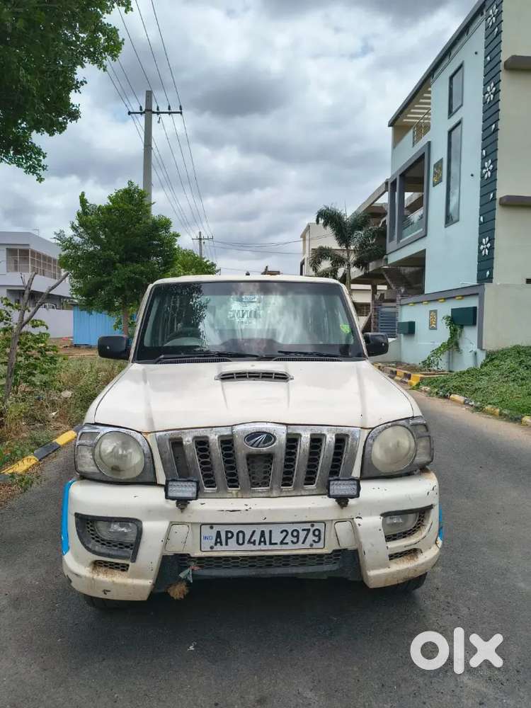 Mahindra Scorpio Classic 2012, 4 Mrf Seal Tyres