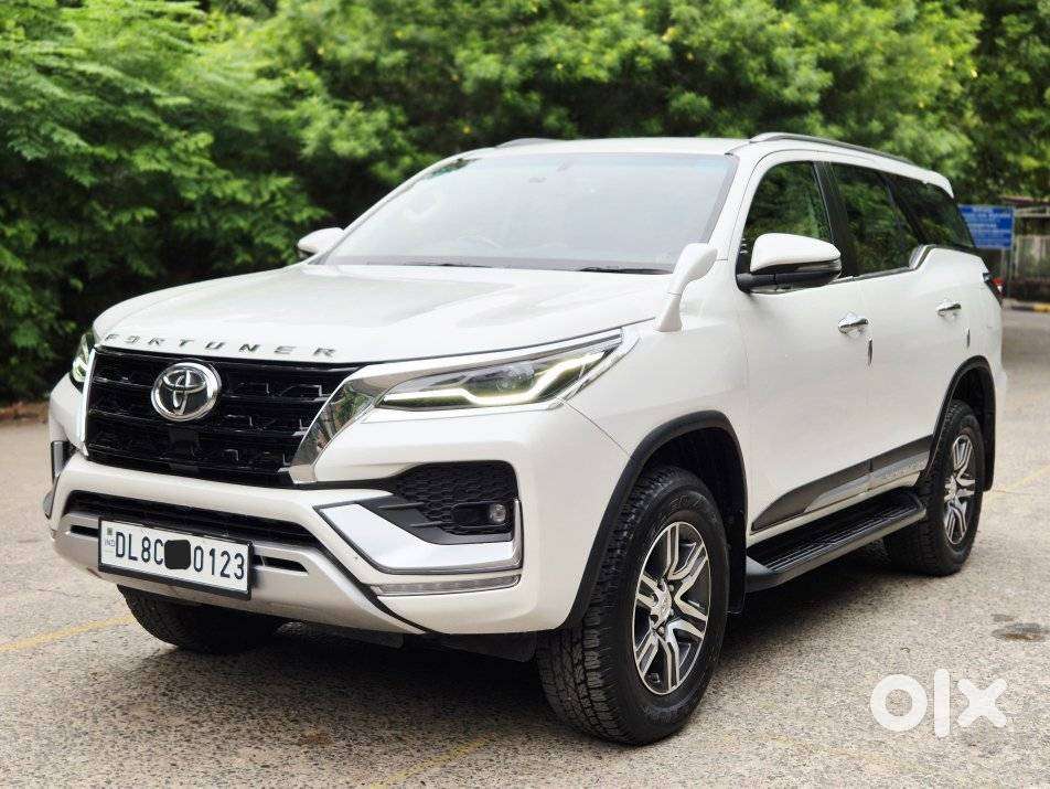 Toyota Fortuner 4x2 At 2.7 Petrol, 2024, Petrol