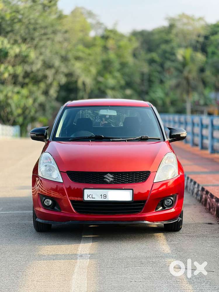 Maruti Suzuki Swift Vxi + Manual, 2012, Petrol