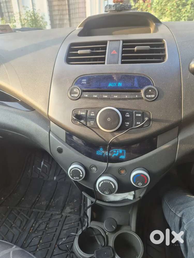 Chevrolet Beat Lt 2011 Petrol