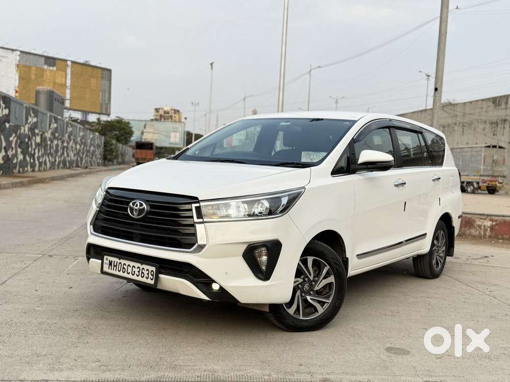 Toyota Innova Crysta 2.4 V 8 Str, 2022, Diesel