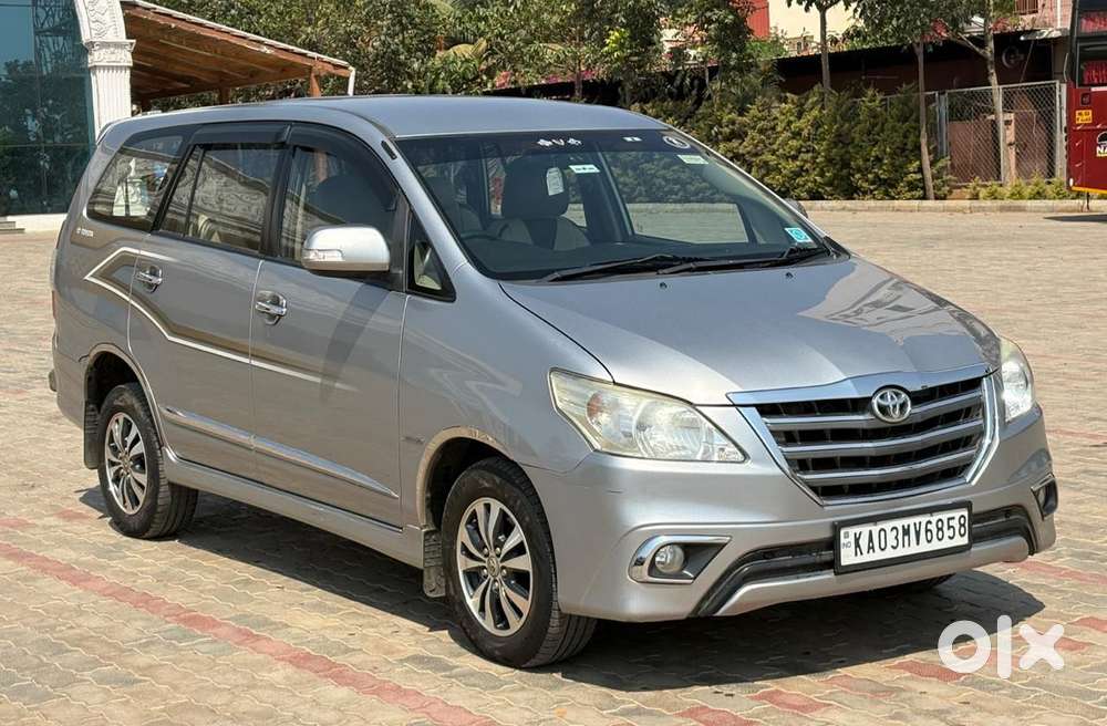 Toyota Innova 2.5 V 7 Str, 2015, Diesel