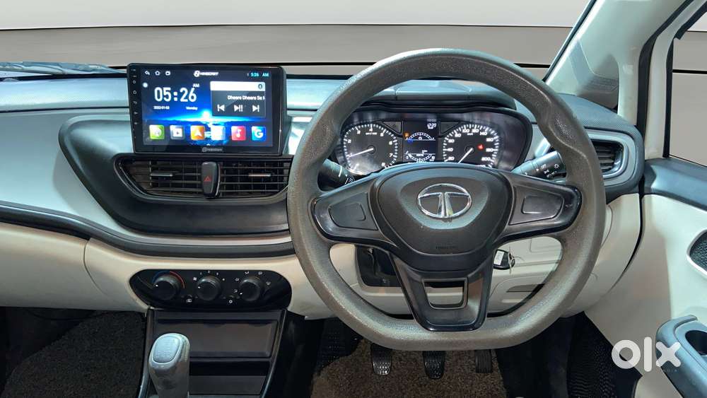 Tata Altroz Xe Petrol, 2022, Petrol