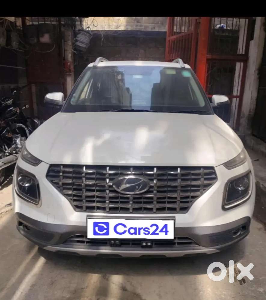 Hyundai Venue 2019 Diesel Well Maintained