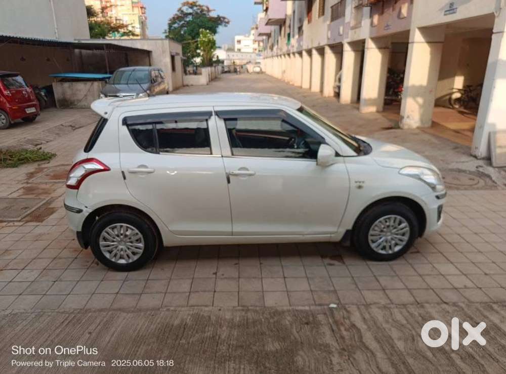 2016 Maruti Swift 1.2 Lxi